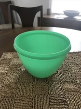 Vintage Tupperware Crisp It Lettuce Bowl Salad Keeper No Lid Or Spike Plastic