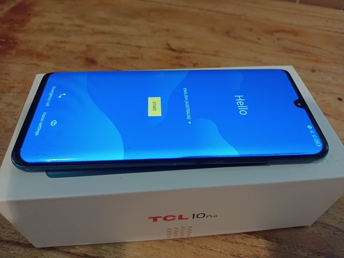 TCL 10 PRO Forest Mist Green with 6.5 inch screen 6gb Ram, 128gb storage - Picture 7 of 10