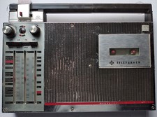 MODERNARIATO, RADIO D'EPOCA IN OM E FM TELEFUNKEN MAGNETOPHON COMBI CON STEREO 7