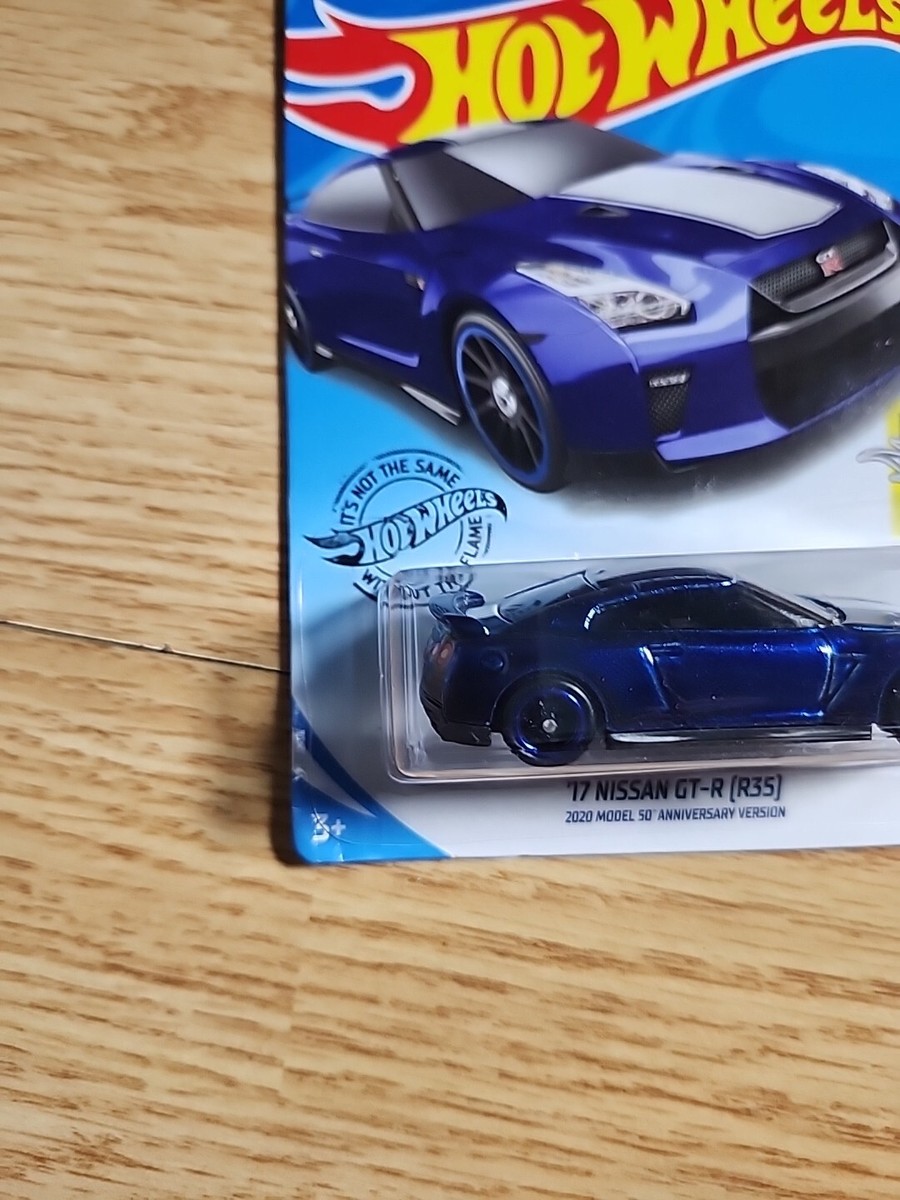 レア！ホットウィール'17 GT-R R35スーパートレジャーハント Amazon.co.jp: ?? ホットウィール'17 GT-R R35 スーパー