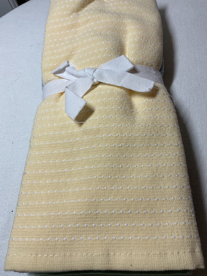 THYME & SAGE KITCHEN TOWELS (3) BLUE YELLOW GREEN DOTS 100 COTTON 16 X