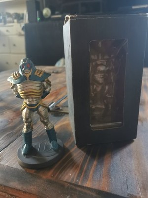 Konvolut 24 Bleifiguren DC Comics Eaglemoss (2009) - sehr guter Zustand in Box (davon 3...