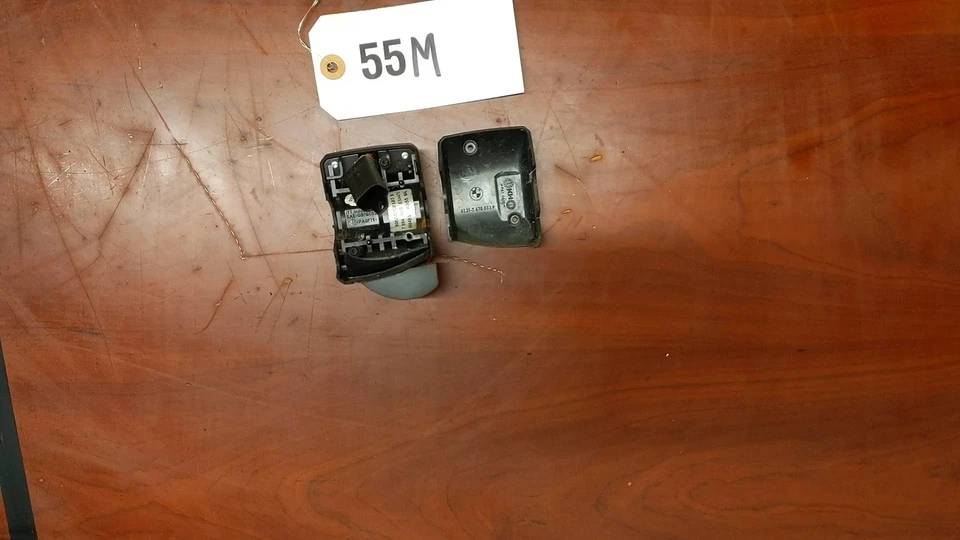 INTERRUPTOR SEÑALES BOCINA IZQUIERDA BMW K1200R K1200S R1200GS R1200ST 61 31 7 687 757 Foto 2 de 4