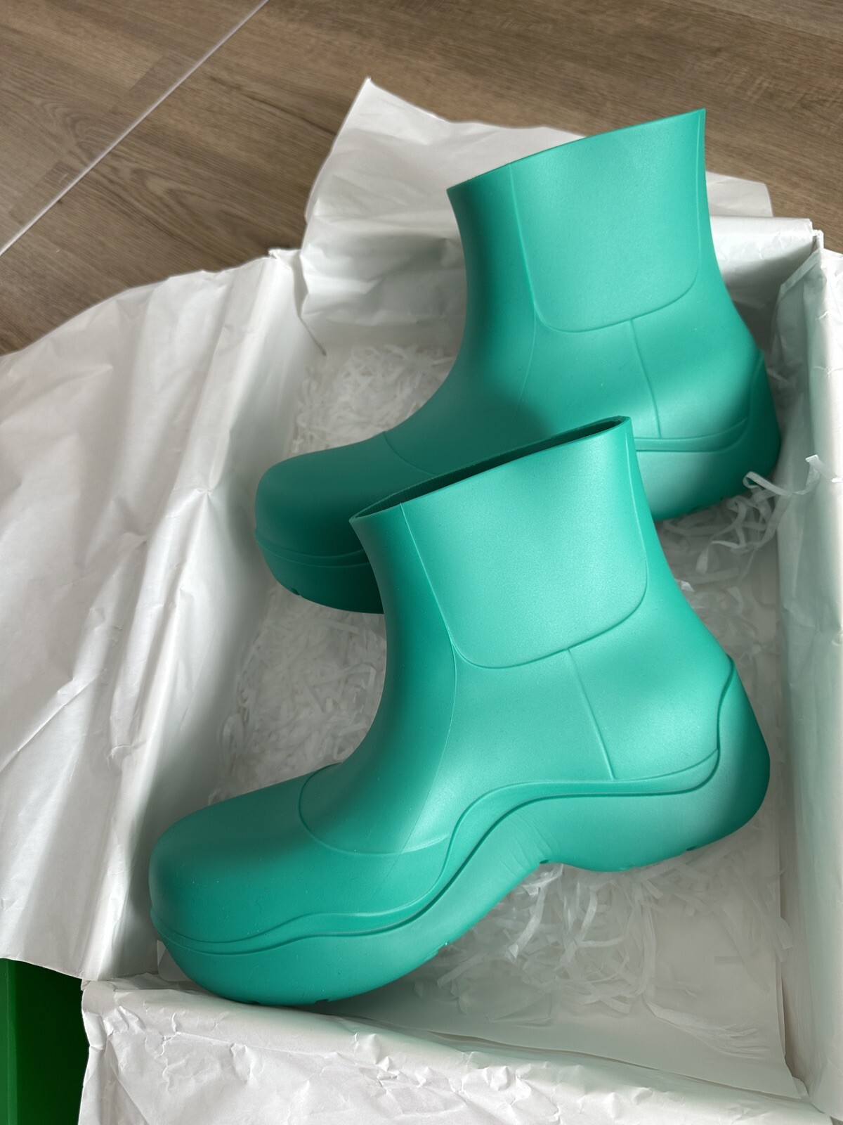 Bottega veneta puddle boots 42