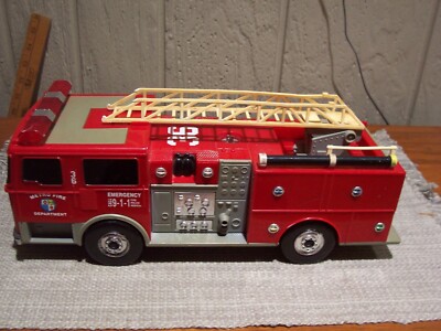 FunRise 1992 Metro City Fire Dept #36 Ladder Truck 13.5