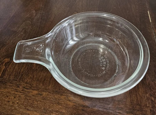 Vintage Pyrex 601-B Round Clear Glass Bowl with Grab-It Handle - NO LID