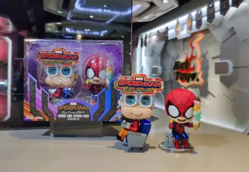 Hot Toys - COSB642 Spider-Man: Far From Home: Movbi and Spider-Man Cosbaby (S)