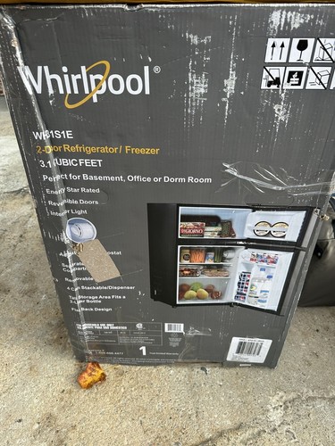 Whirlpool 3.1 cu ft Mini Refrigerator Stainless Steel Top Door Freezer WH31S1E - Picture 2 of 2
