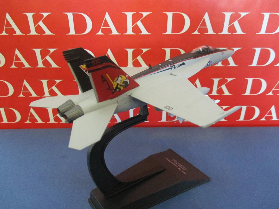 Die cast 1/100 Modellino Aereo Aircraft Boeing F/A-18E Super Hornet Tomcatters - Immagine 4 di 4