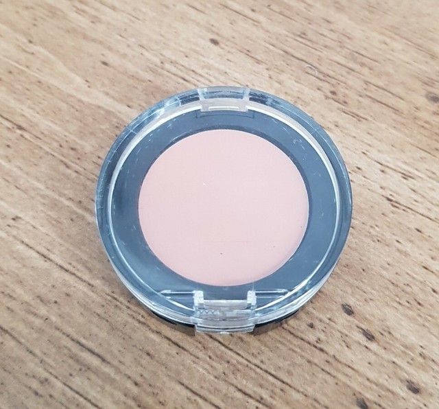 bobbi brown eye corrector bobbi brown eye corrector