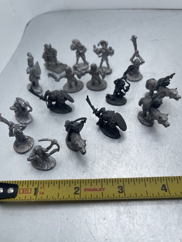 Ral Partha Miniatures D&D Lot Of 16 Vintage Goblins Wolf Riders Swords Figures - Picture 9 of 24