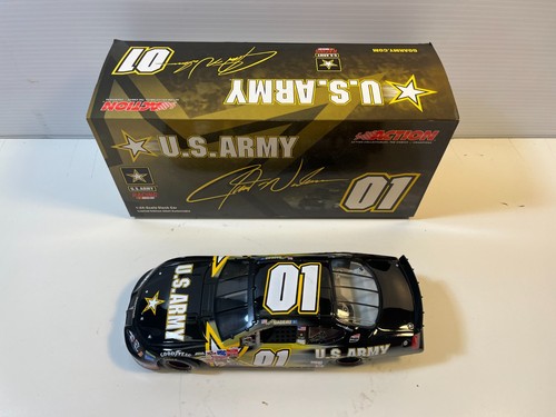 Jerry Nadeau #01 Army 2003 Grand Prix in 1/24 Scale Diecast by Action - Picture 5 of 7