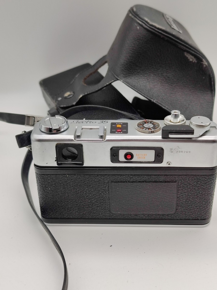VTG YASHICA ELECTRO 35 GSN ~ Spiderman Model ~ 1970s ~ 45mm VTG YASHICA ELECTRO 35 GSN ~ Spiderman Model ~ 1970s ~ 45mm