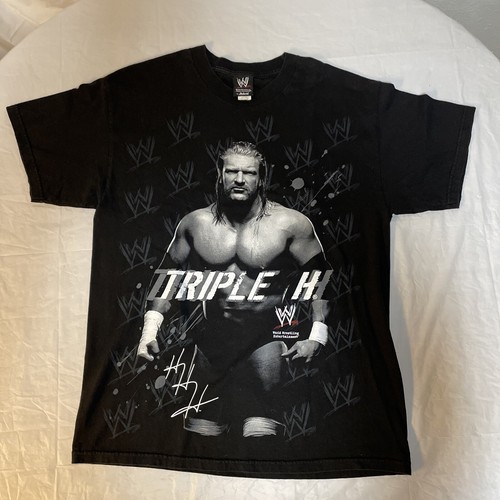 Vintage WWE TRIPLE H SHORT SLEEVE T 