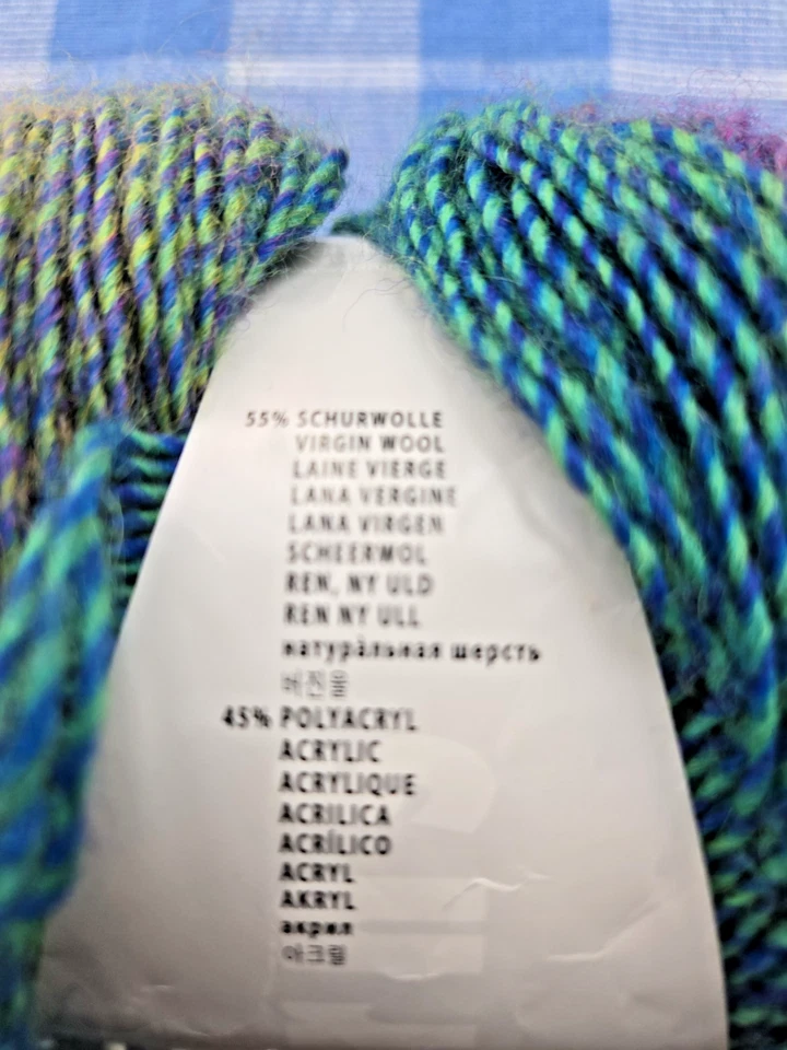 Lang Tosca Light Yarn - Color: 51 Gr N T Rkis - New - Image 3 of 4
