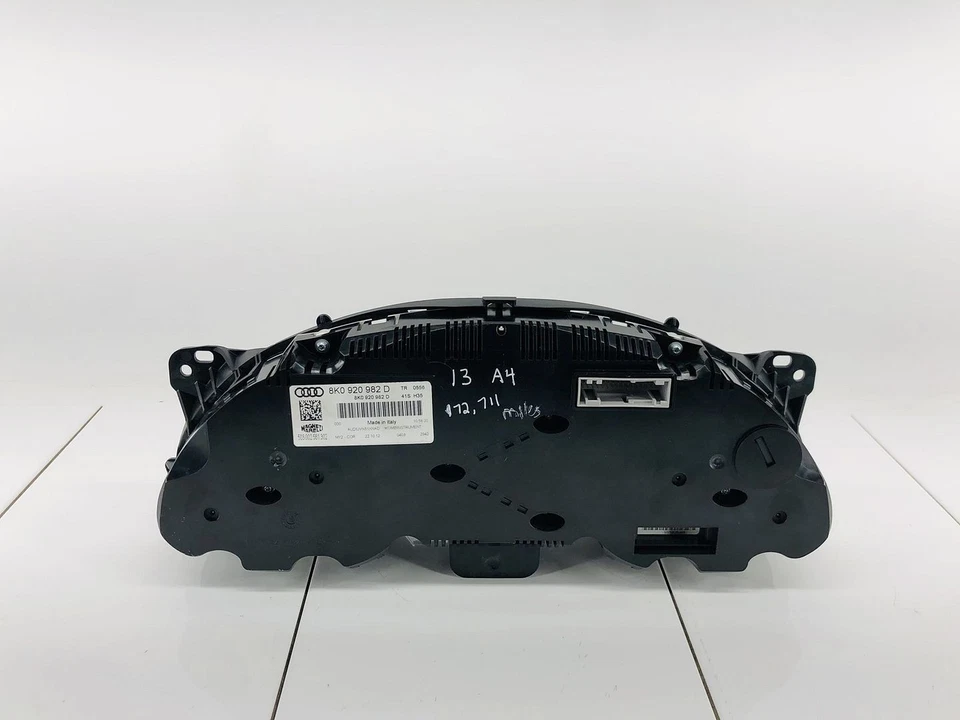 AUDI A4 QUATTRO 2013 8 K 2,0 L L L4 motor de gasolina cuadro de instrumentos velocímetro OEM Foto 3 de 4