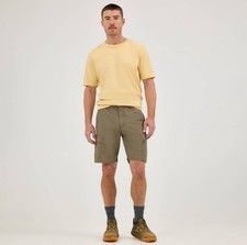 NWT Wrangler ATG sz 42 Brown Men's 9" Cargo Peak Shorts Regular fit Woven 2748