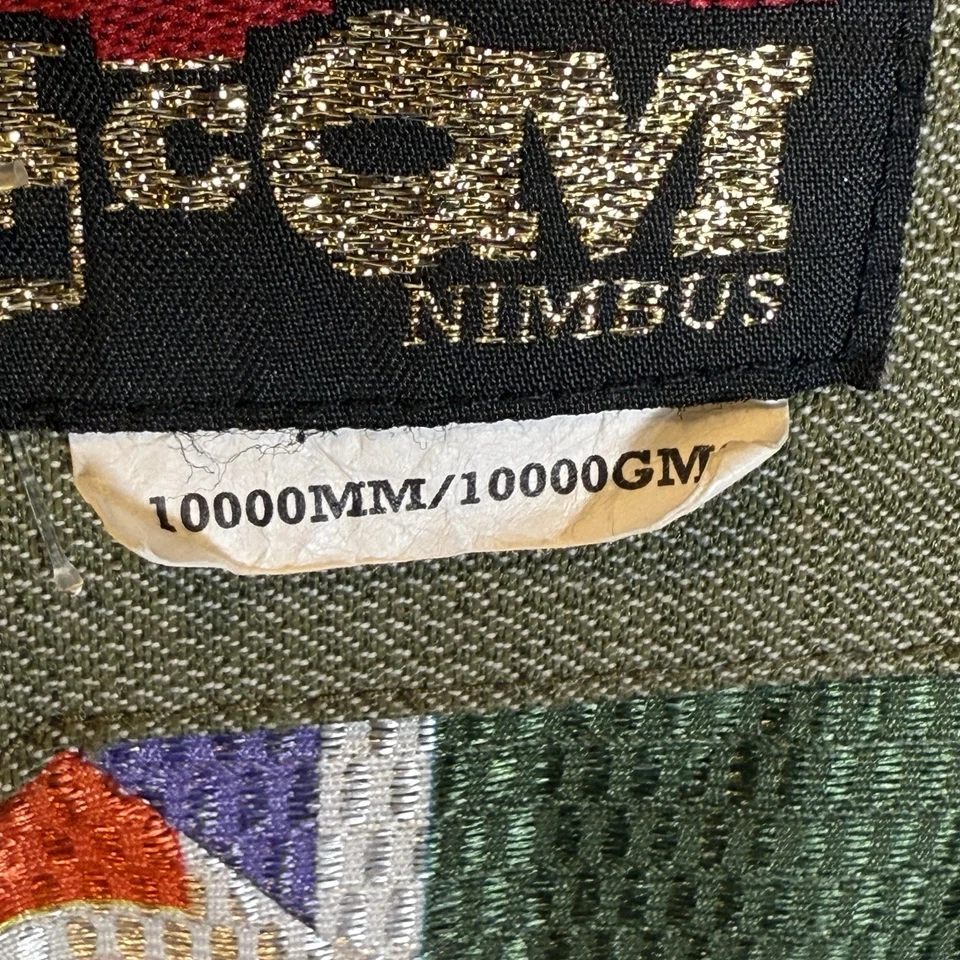 Volcom Nimbus Snowboard/Ski Jacket XL - 10K Waterproof/ Breathable Preowned EUC - Image 4 of 4