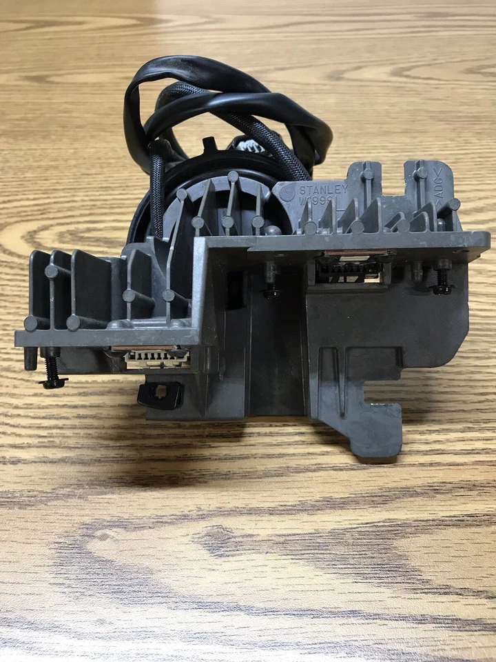 FARO HONDA VFR800 INTERCEPTOR 2014-15 LUZ LED PARTE IZQUIERDA # 33102-MJM-D12 Foto 2 de 4