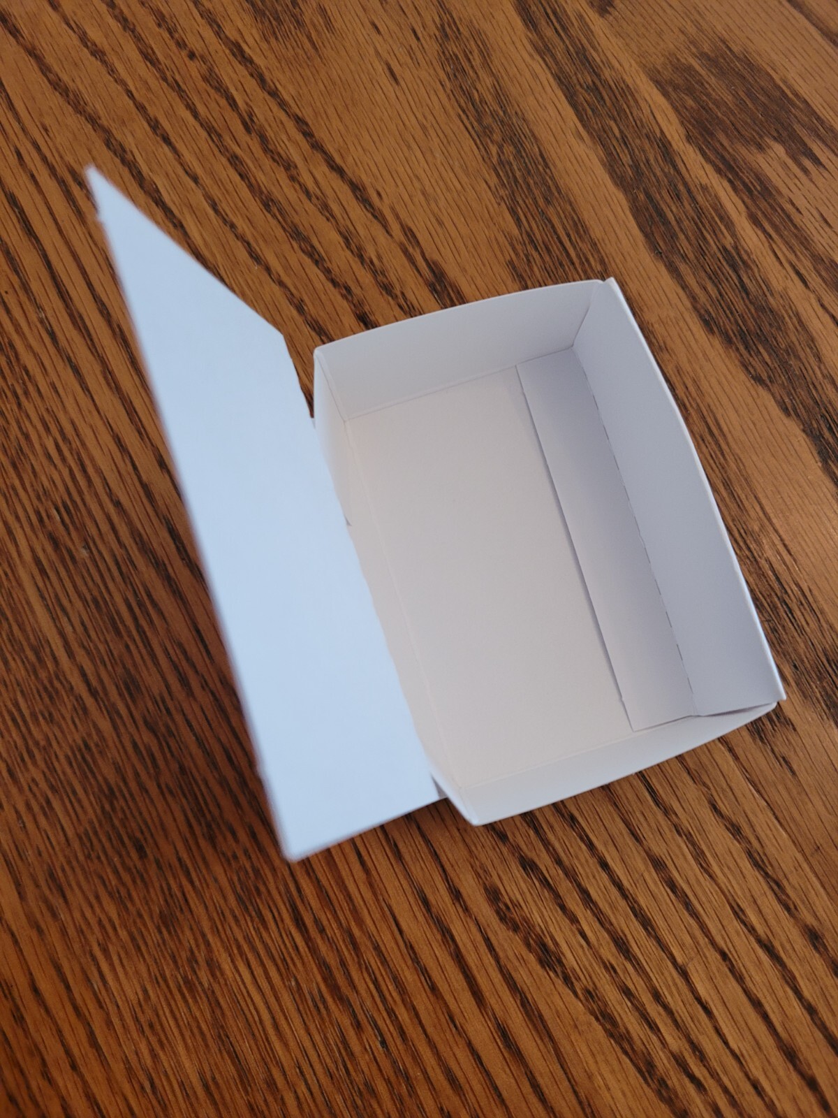 FB-25 Fold up boxes 100 count White 3" X 2" X 1" NEW