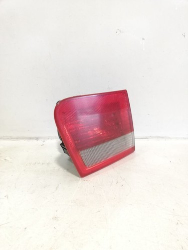 BMW 3 E46 2003 Linke Heckklappe Rücklicht Lampe 63218368759 ARB980