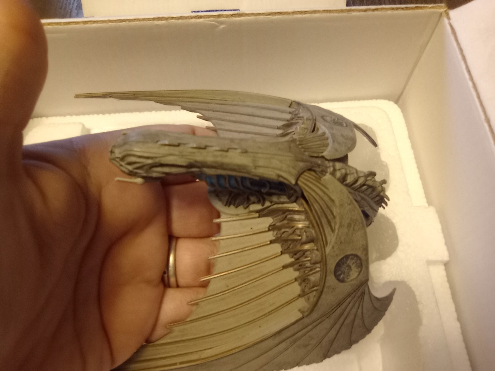 Eaglemoss Star Trek Discovery Klingon Bird of Prey with Collector Magazine #4