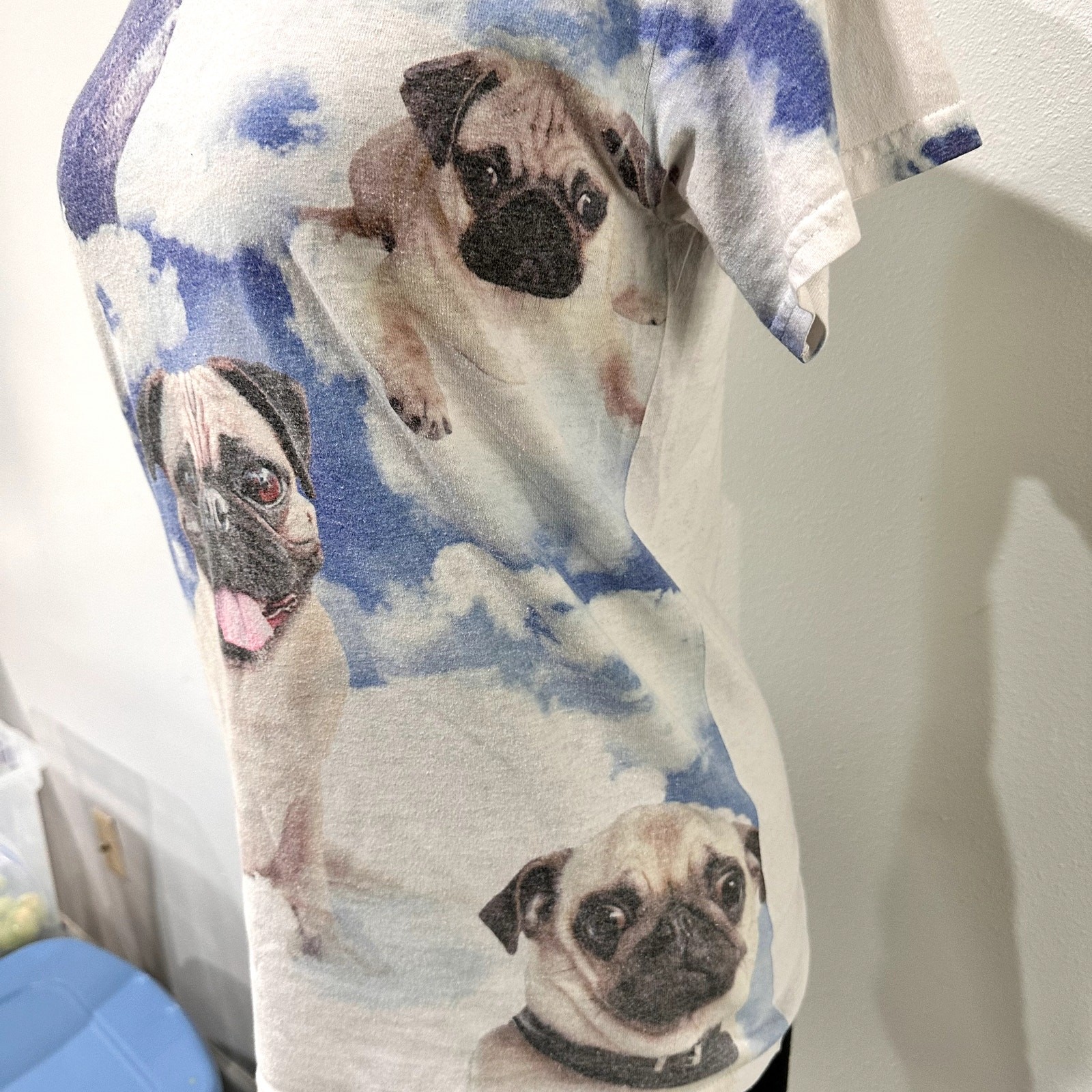 ALTRA Camicia Carlino nelle Nuvole Cani Divertenti Taglia S