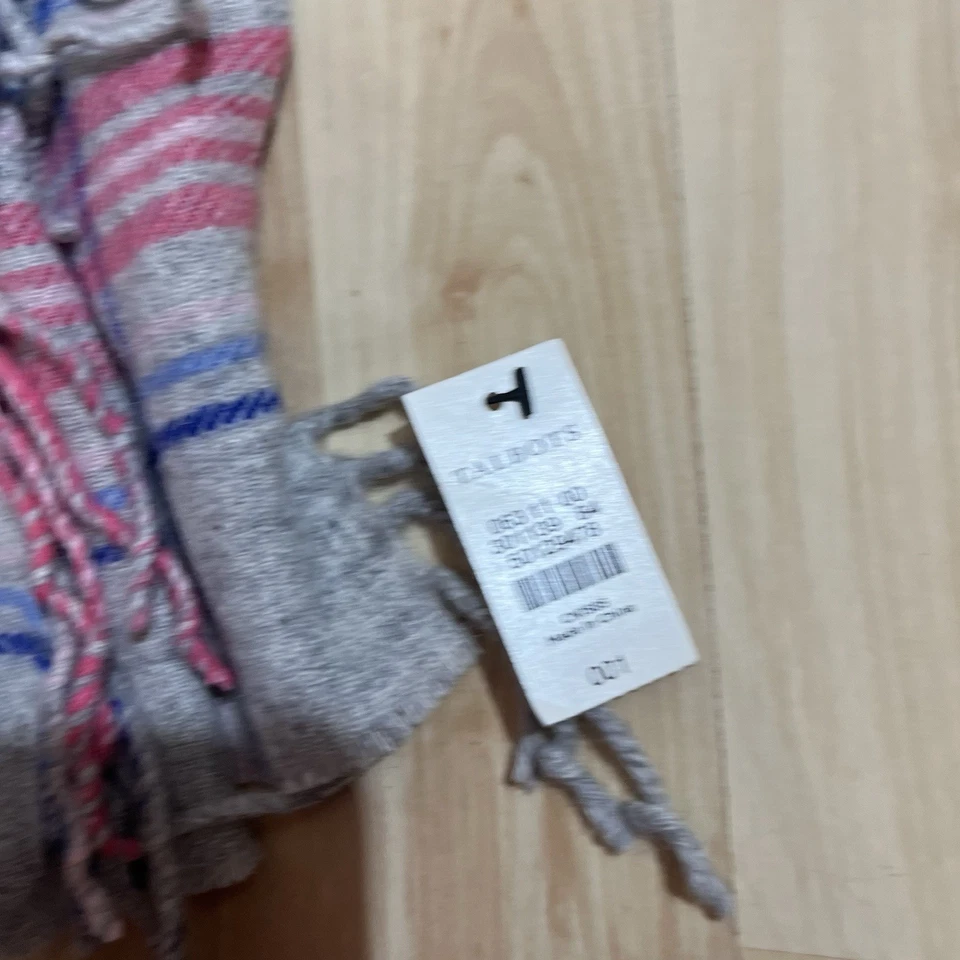 Talbots New With Tags Plaid Fringe Scarf in Red and Blue 100% Wool Womens  - Image 2 of 3