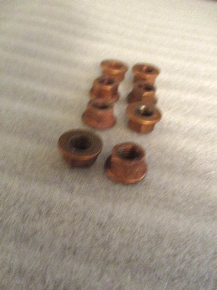 Tuercas de cobre (8 mm) BMW 1600, 2002, Tii, 320i, 318i, 2800, 530, 325, ECT. CANTIDAD. (8) Foto 2 de 2