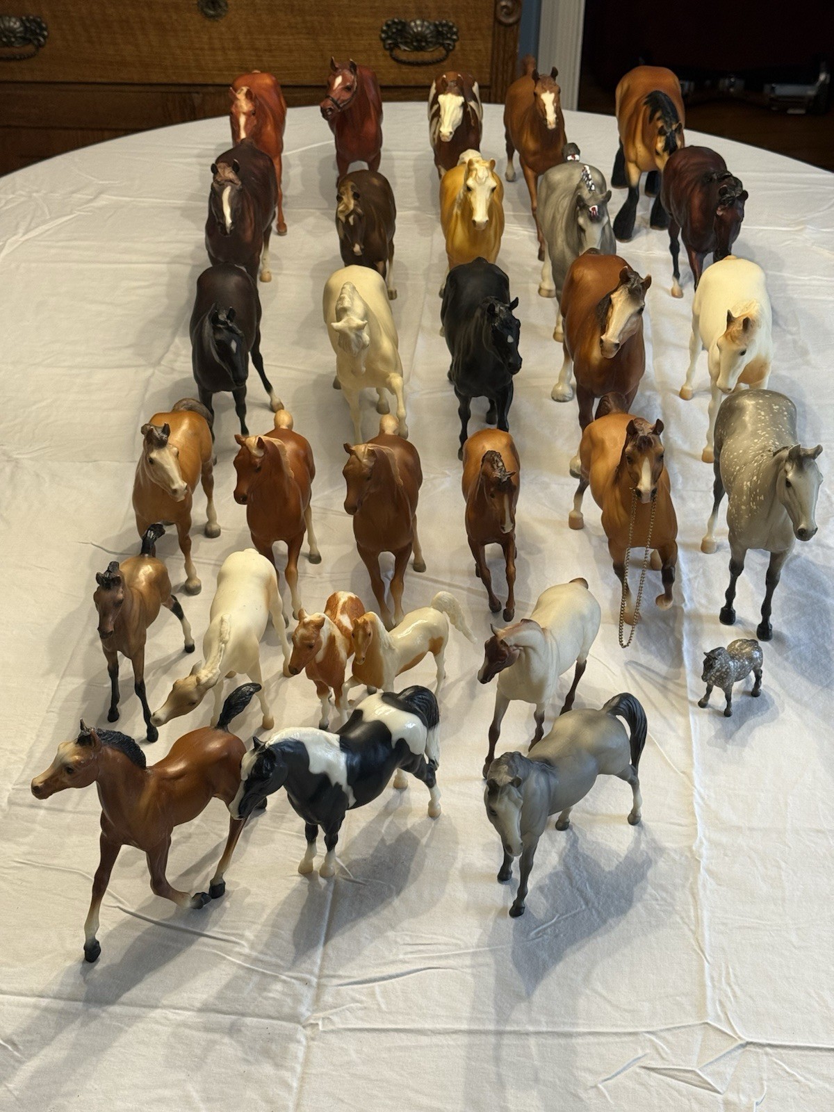 Enormous Lot Of 30 Traditional Scale Breyer Horses • Vintage From The 80’s As Is
