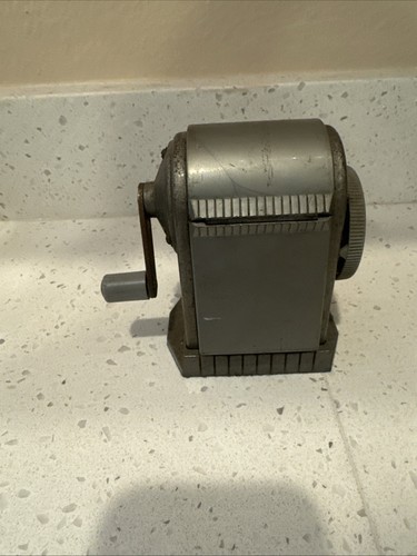 Apsco DEXTER Super 10 Six Hole Pencil Sharpener Desk or Wall Mount Works - Picture 5 of 5
