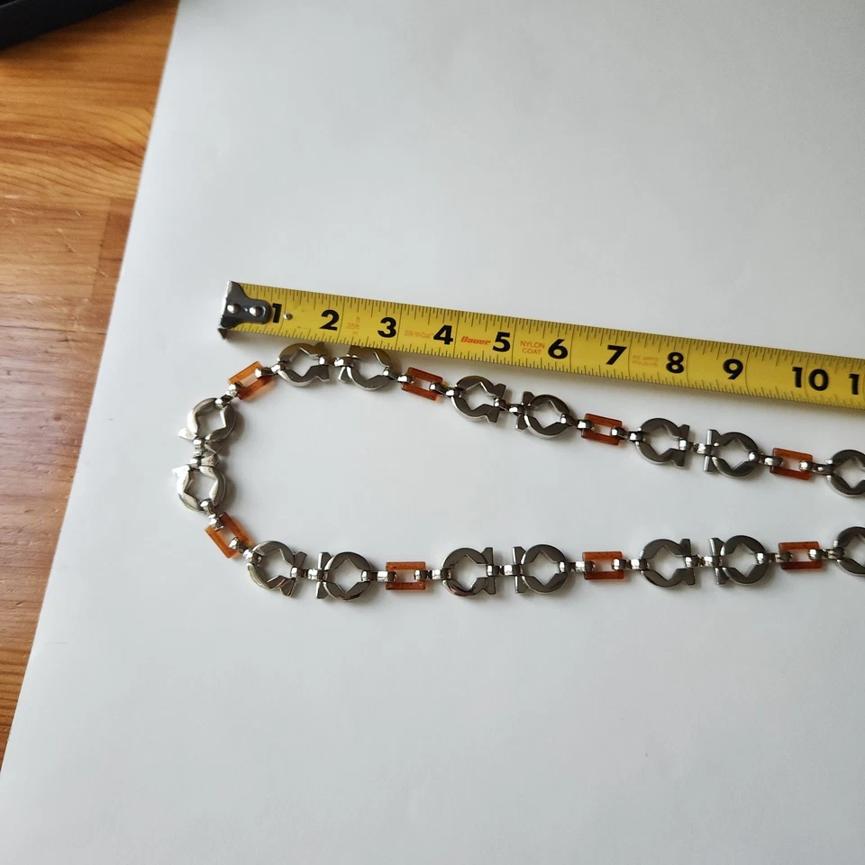 Cinturón de eslabones de cadena vintage Ritz hecho en Italia con Tiger Lucite ajustable Foto 4 de 4