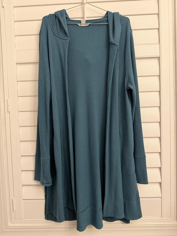 Athleta Harmony Pose Wrap Cardigan In Borealis Green size Large - Image 2 of 4