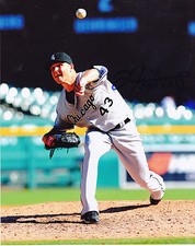DAN JENNINGS  CHICAGO WHITE SOX   ACTION SIGNED 8x10