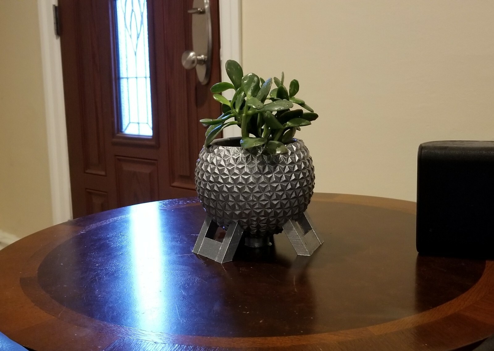 Picture 9 of 10