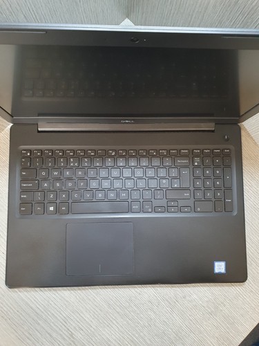 Dell Latitude 3590 Intel i5-7200U @ 2.5GHz 16GB DDR4 256GB SSD Grade C EG0705 - Picture 2 of 7