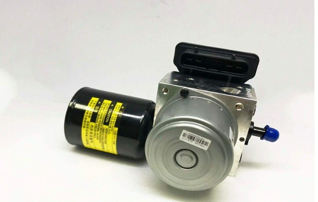 OEM 586204R301 ABS Hydraulic Brake Pump (Fits : 2011-2016 Hyundai