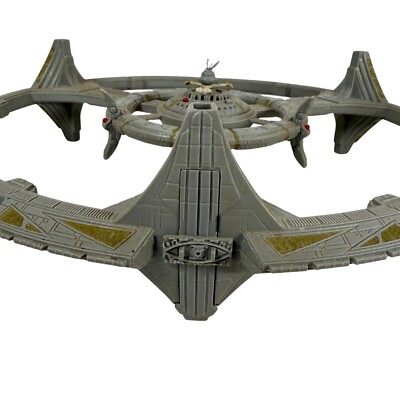 Playmates Star Trek Deep Space Nine Space Station DS9 Lights