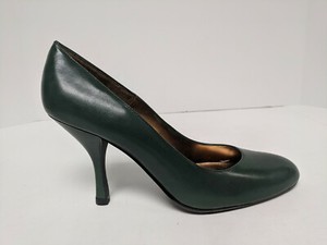 forest green pumps