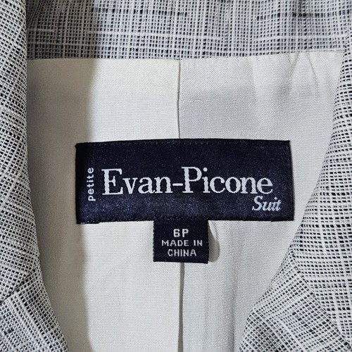 NWT Evan Picone Women’s 2 Piece Skirt Suit Size 6P Gray 3 Button Jacket Blazer - Picture 7 of 7