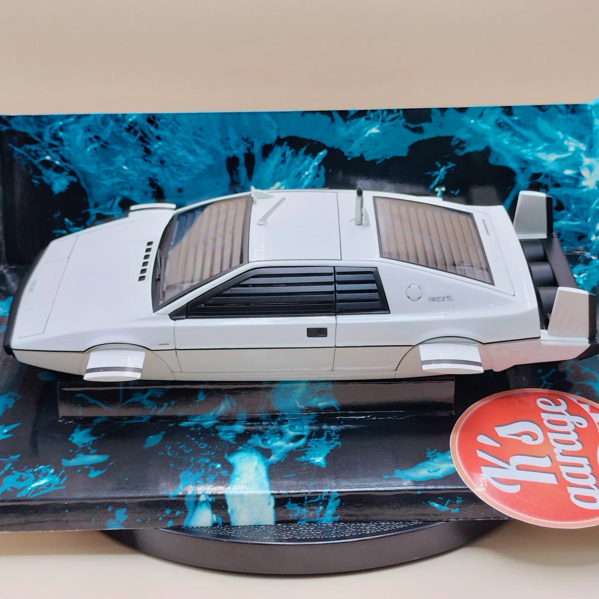 Preços baixos em Veículos de brinquedo em metal fundido AUTOart