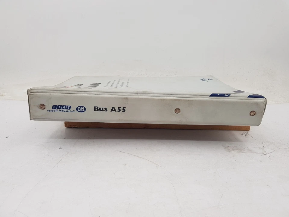 Manual de Taller Fiat Iveco 55F Bus 55 F Catálogo Repuesto Carrocería Edición 78 - Imagen 2 de 4