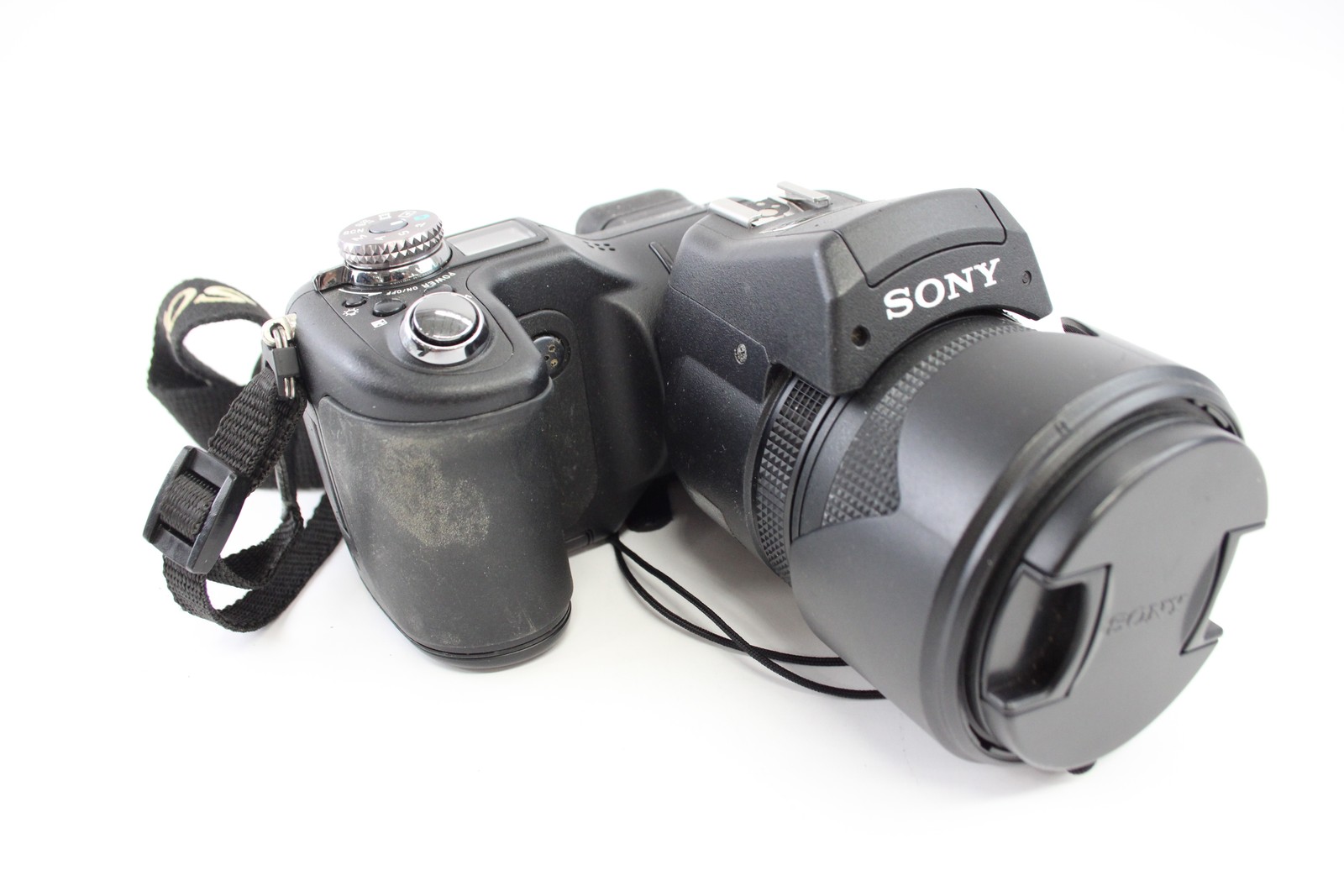 Cybershot DSC-F828
