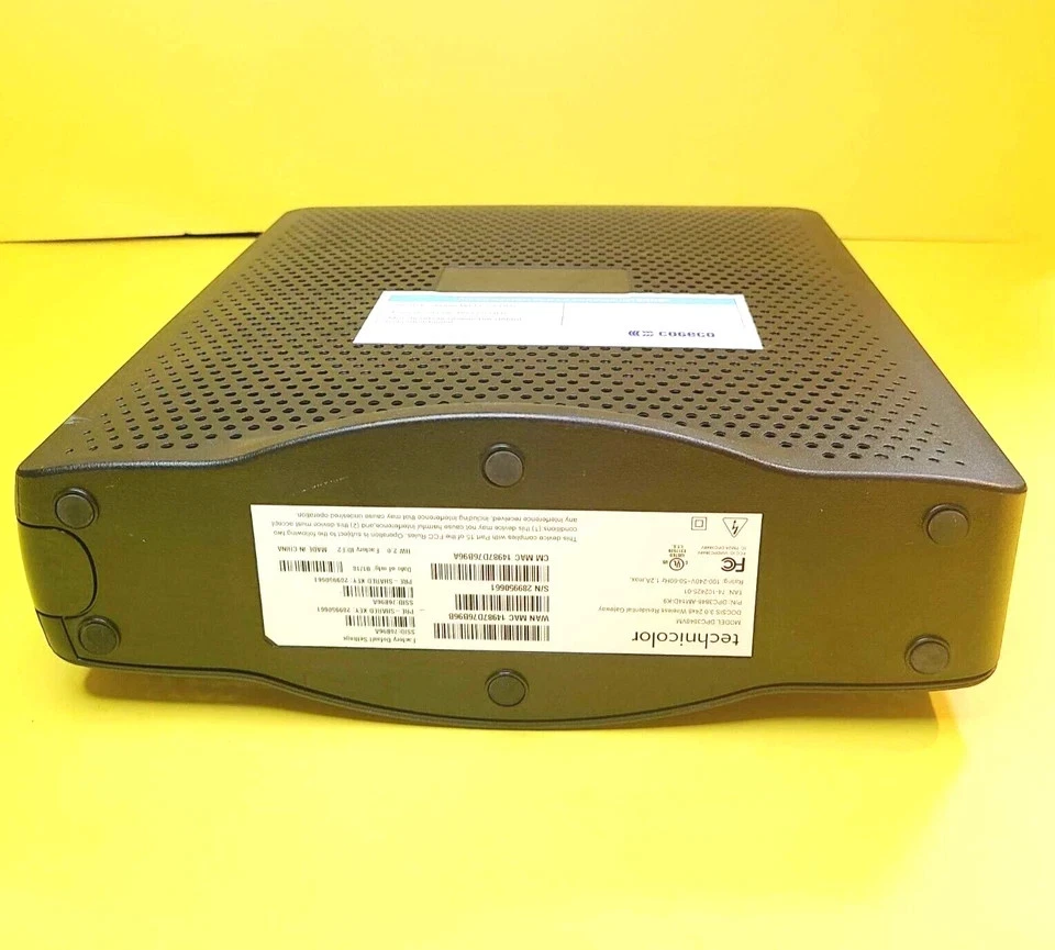 TECHNICOLOR DPC3848VM DOCSIS 3.0 CABLE MODEM INTEGRATED WIRELESS ROUTER WAN LAN - Image 4 of 4