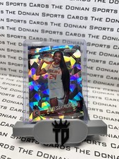 2025 Panini Prizm WNBA Crack Ice Variation #146 Aneesah Morrow