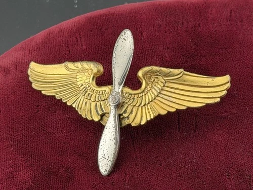 WW2 Aviators Sterling Silver Wings Hat Badge 16g Estate Fresh! U.S Military L172