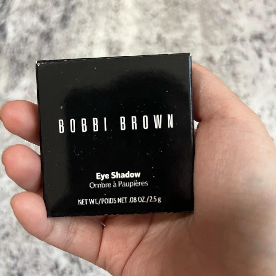 bobbi brown eye shadow taupe 4 Discontinued Nov Sale - Image 2 of 4