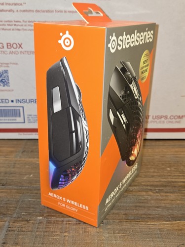 New & Sealed! SteelSeries Aerox 5 Wireless Ultralight Gaming Mouse Black (62406) - Picture 5 of 5