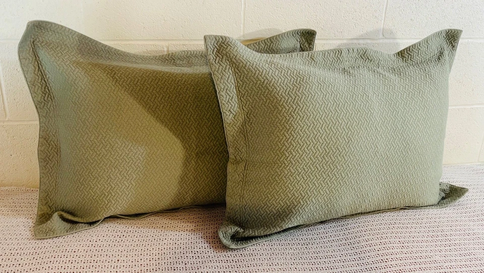 Fieldcrest Luxury 2 fundas acolchadas estándar algodón texturizado verde oliva para JCP Foto 4 de 4