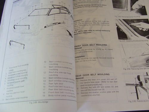 Toyota Corolla Factory Manual Body sedan hardtop wagon & Trueno 1976 on E30 - Picture 3 of 4